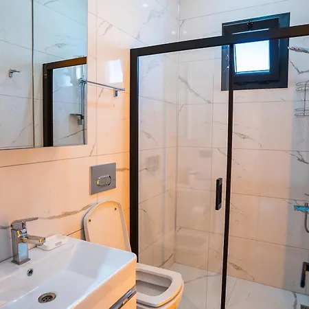 Suerer Altinkum Apartman