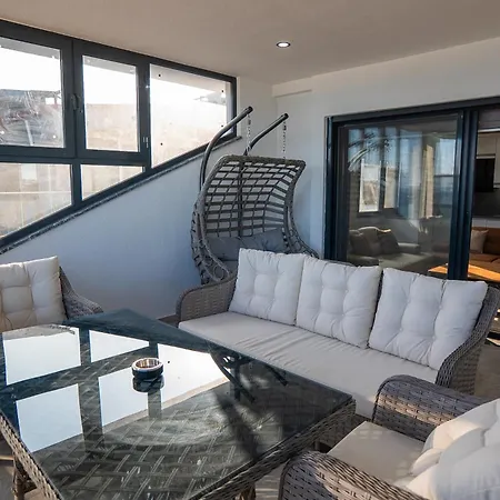 アパート Suerer Altinkum ディディム